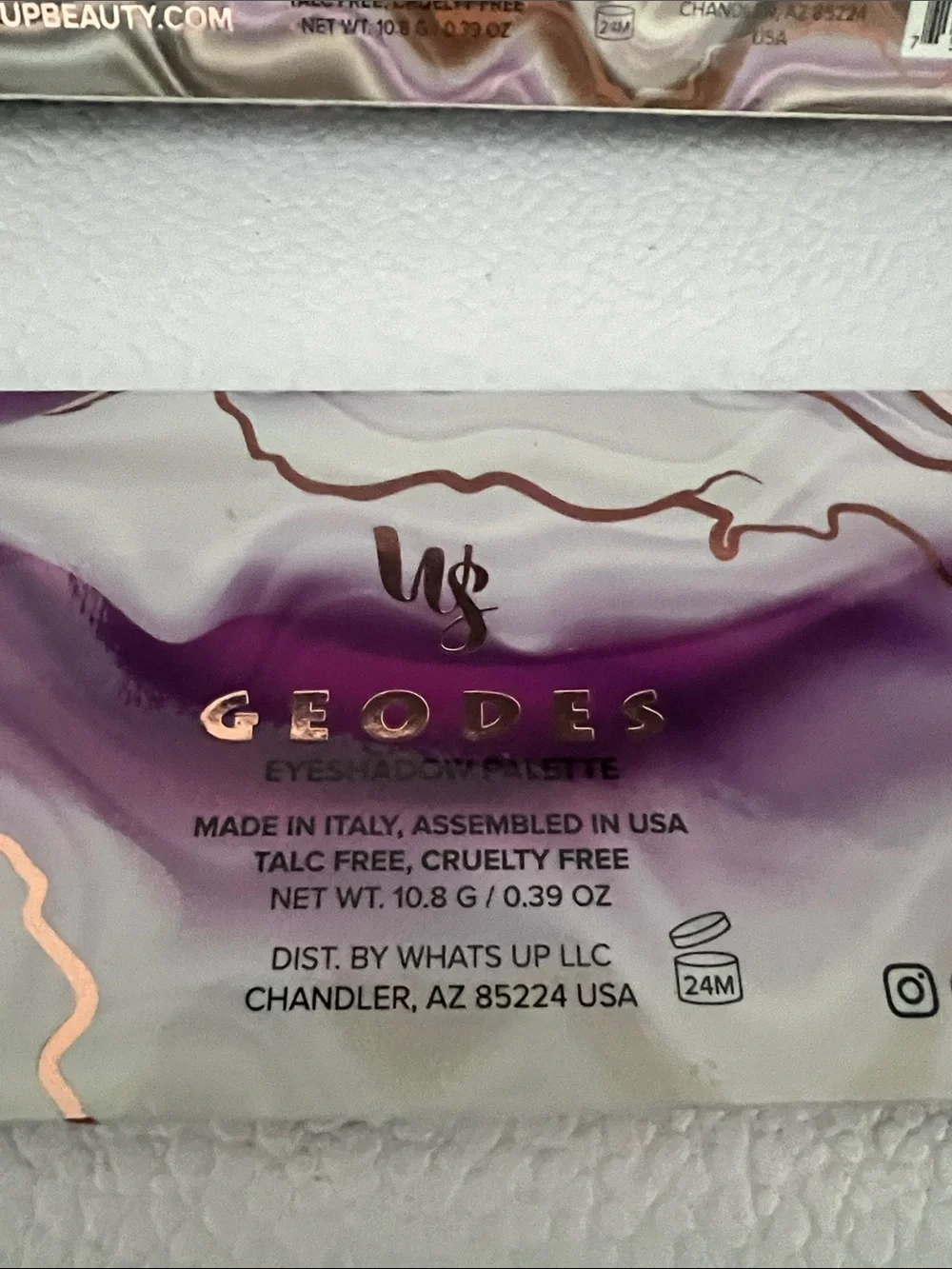 Serengeti Highlighter & Geodes Eyeshadow Palette duo